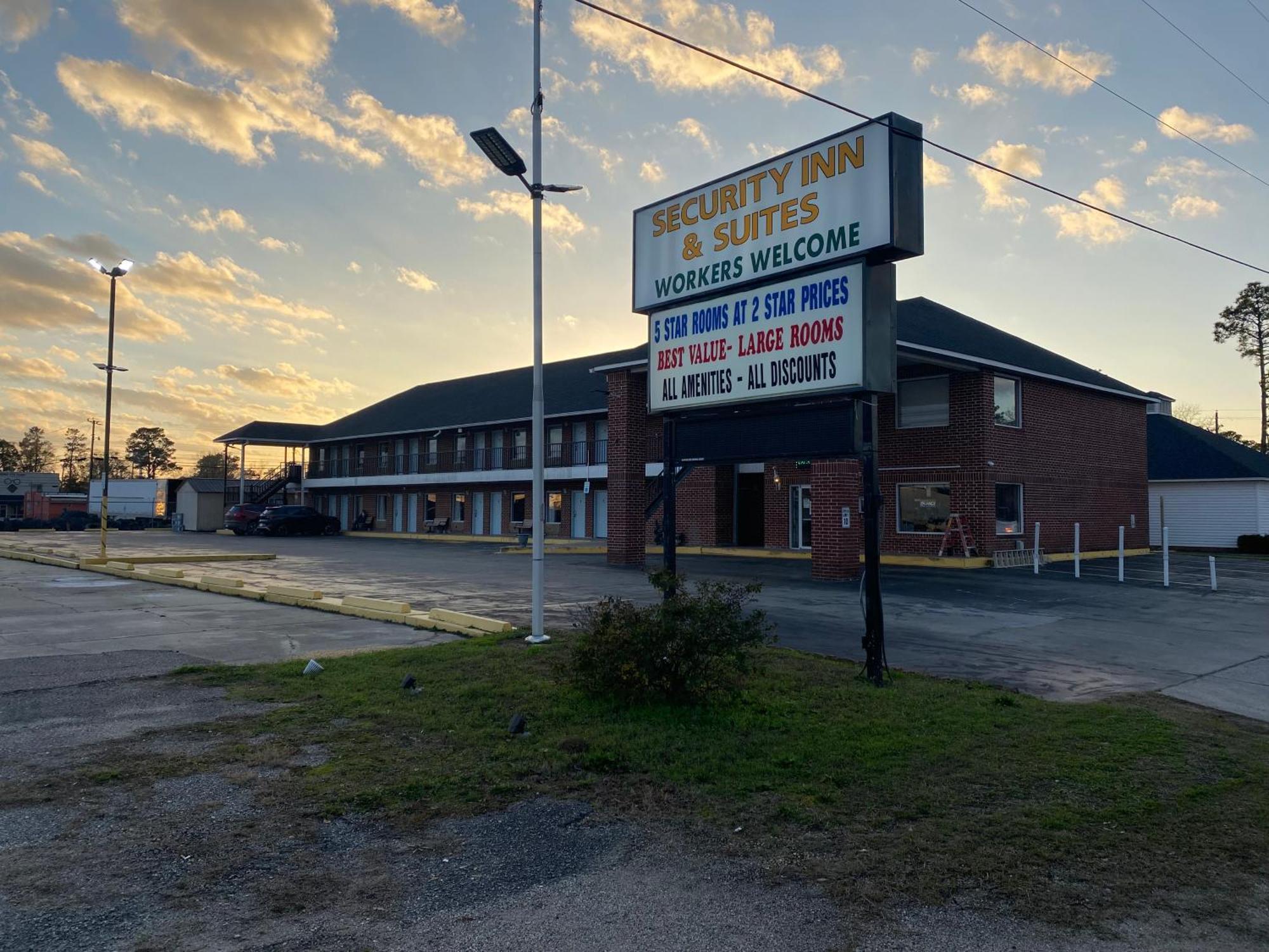 Security Inn And Suites Lake City Extérieur photo